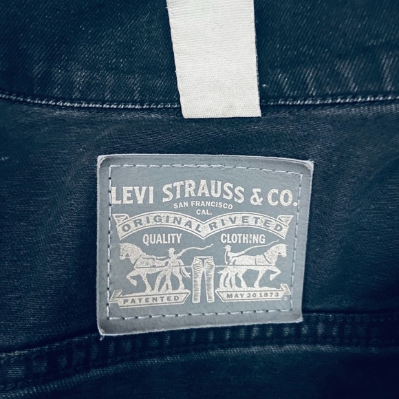 Vintage Levi’s Denim Trucker Jacket w/ Sequin Panels on front and back! - Small - Picture 7 of 8